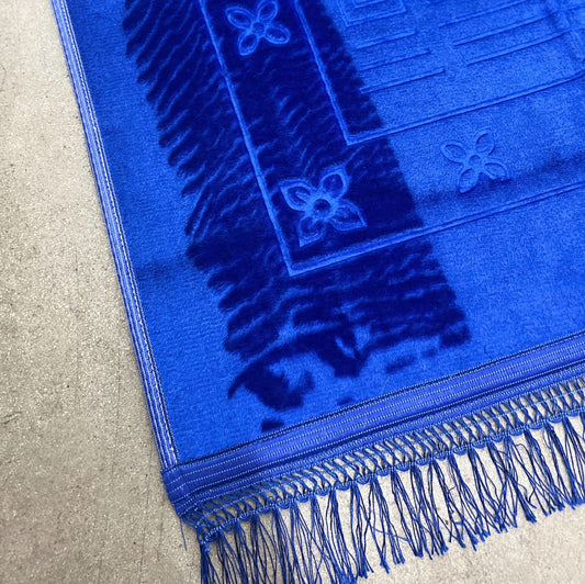 BLUE RUG